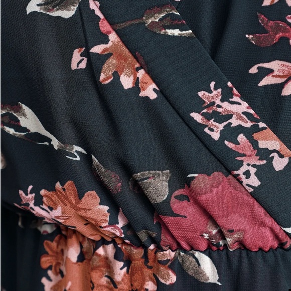 Lulus Navy Floral Print Dress Size XL NWOT Flowy & Feminine - Picture 8 of 8